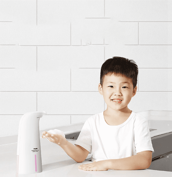 Curve Top Auto Handsfree Soap Battery 2