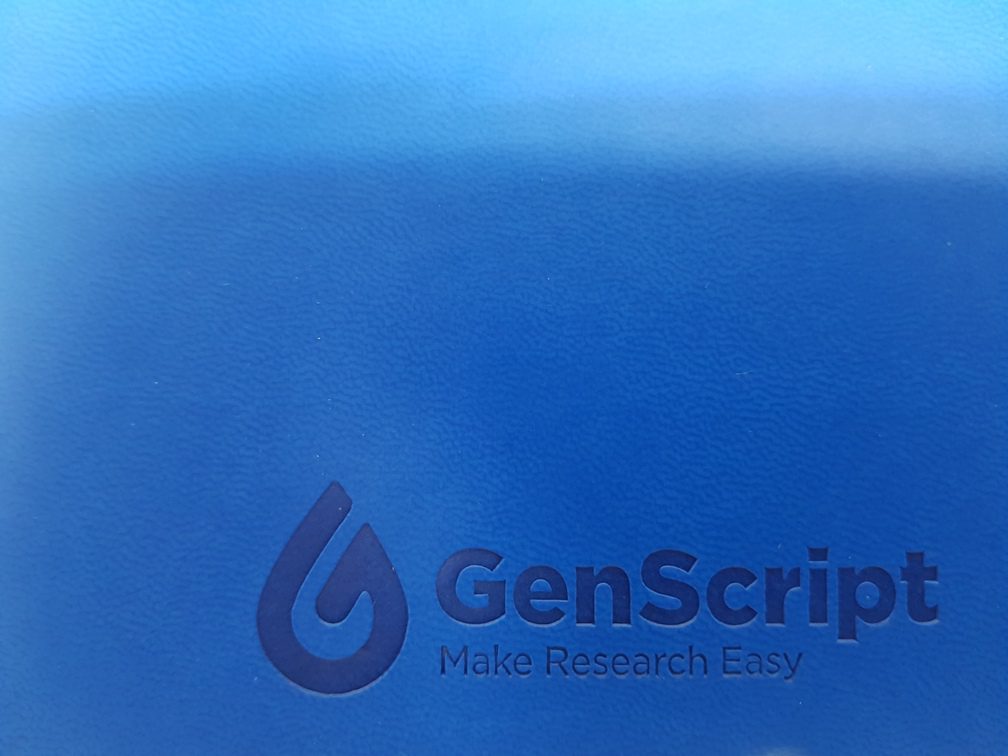 DO0822 011 GENSCRIPT A5 Leather Notebook