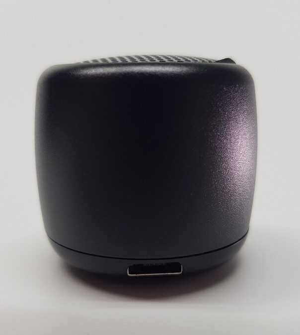 DO1022 015 BITSMEDIA World Smallest Speaker 2 1