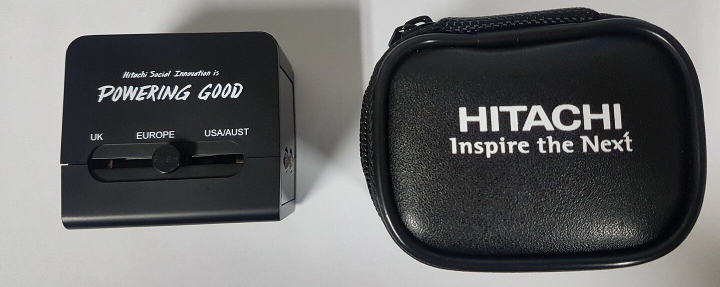 Hitachi Portable Square Dual USB Adaptor 2