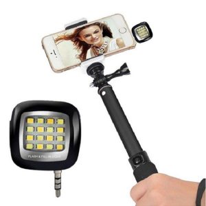 plug on selfie led light 1