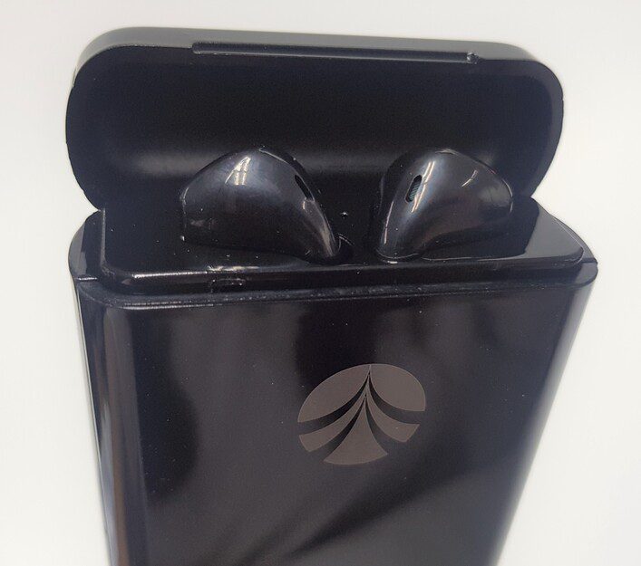 DO1222 003 OLAM Jennifer Wireless Earbuds with Powerbank 2