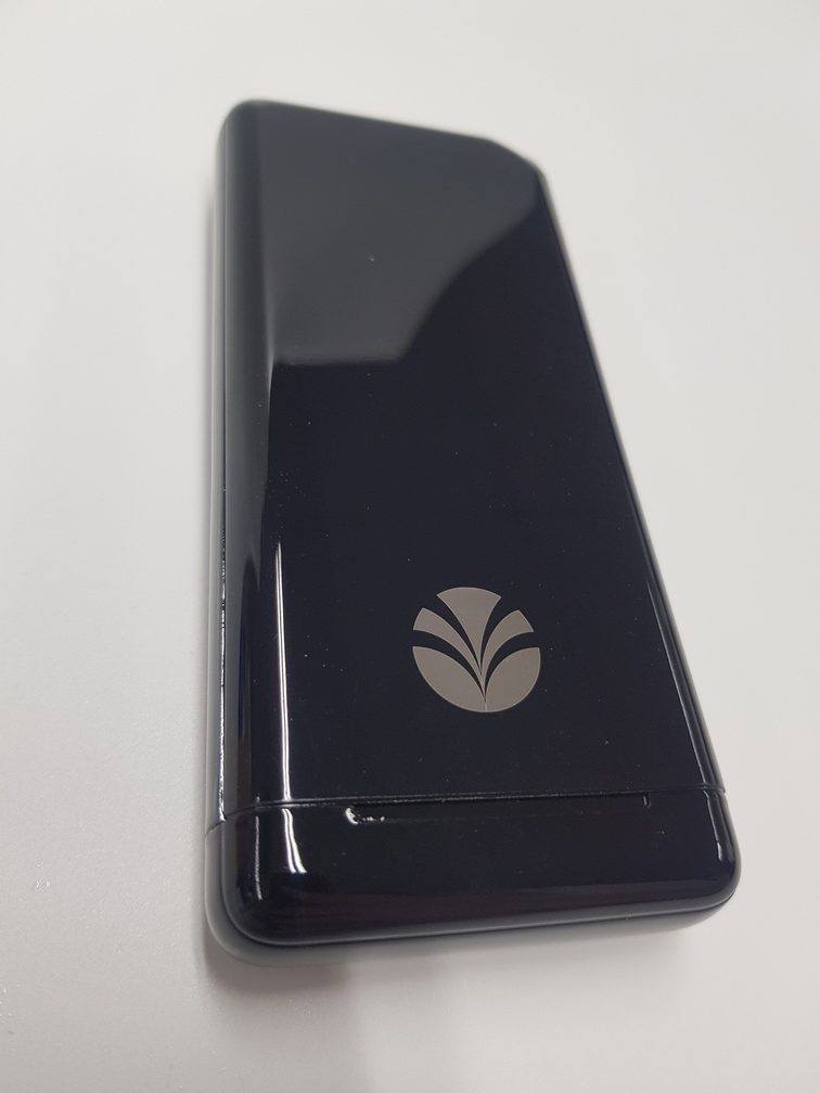 DO1222 003 OLAM Jennifer Wireless Earbuds with Powerbank rotated