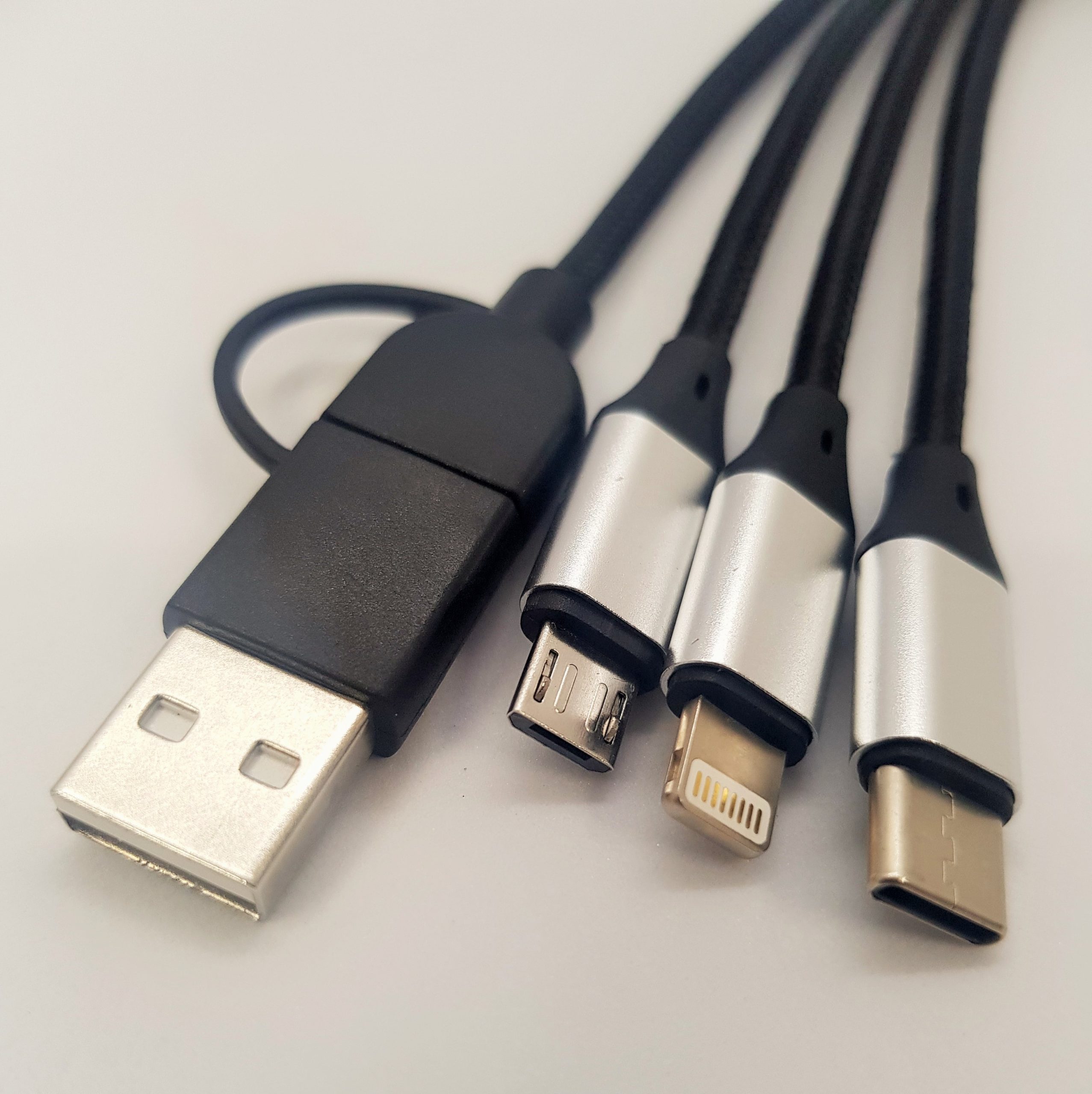 3 in 1 Light Up Charging Cable With Type C 4 scaled