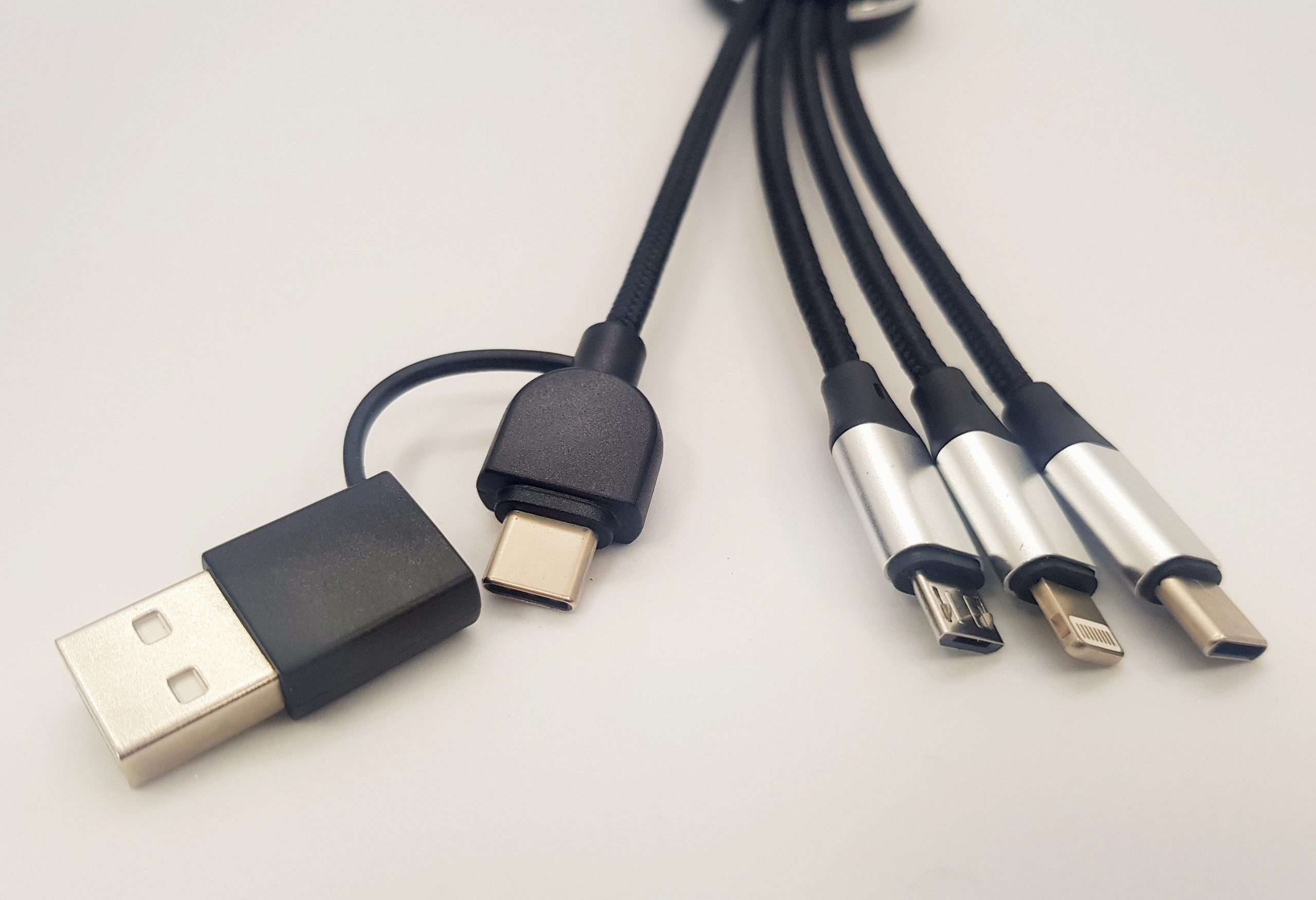 3 in 1 Light Up Charging Cable With Type C 7 scaled
