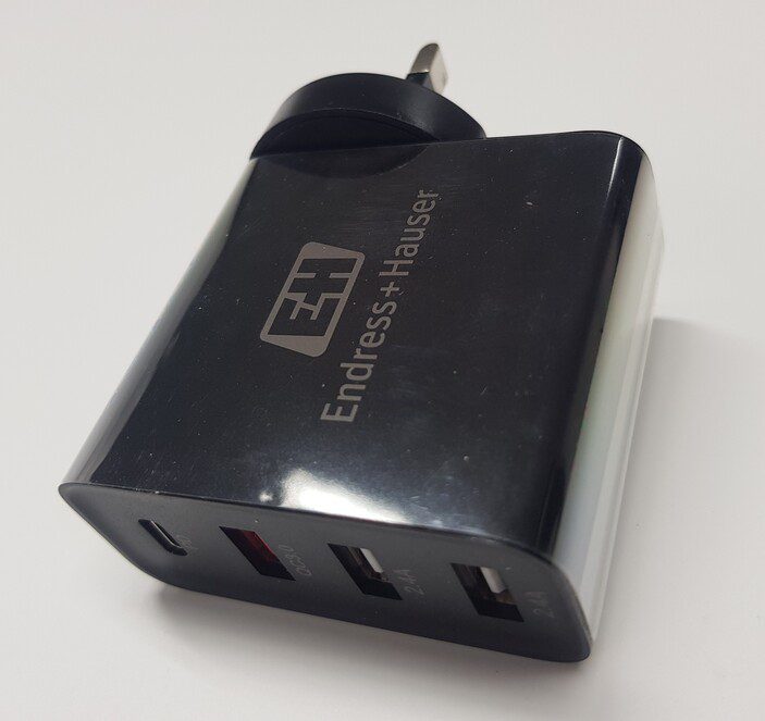 DO1122 025 ENDRESS 48W Fast Charging Plug 2