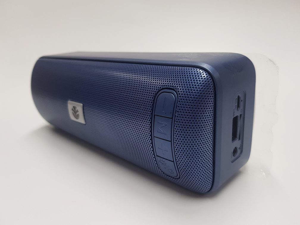 DO1222 001 002 OLAM Lisa Smart Wireless Speaker 2