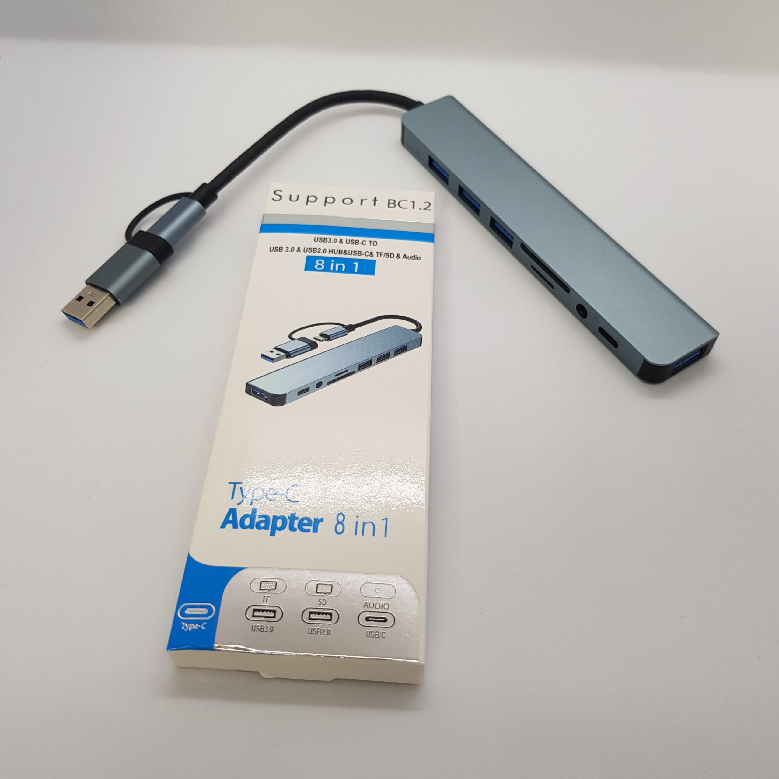 8 in 1 USB SD Card Type C Audio Adapter Hub 6 scaled