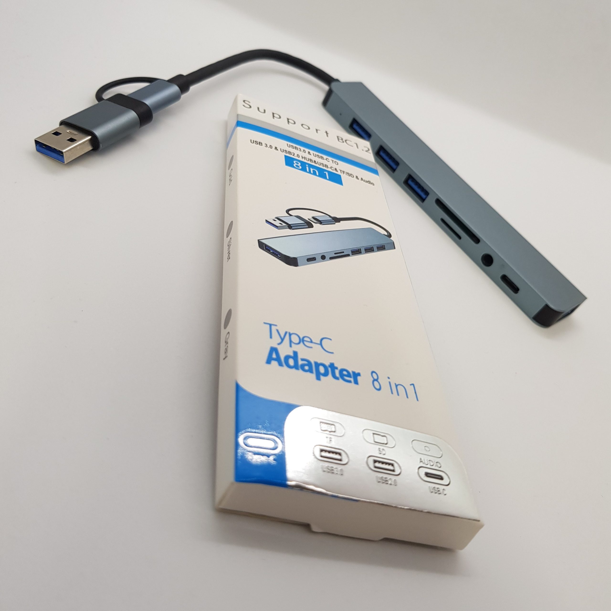 8 in 1 USB SD Card Type C Audio Adapter Hub 7 scaled