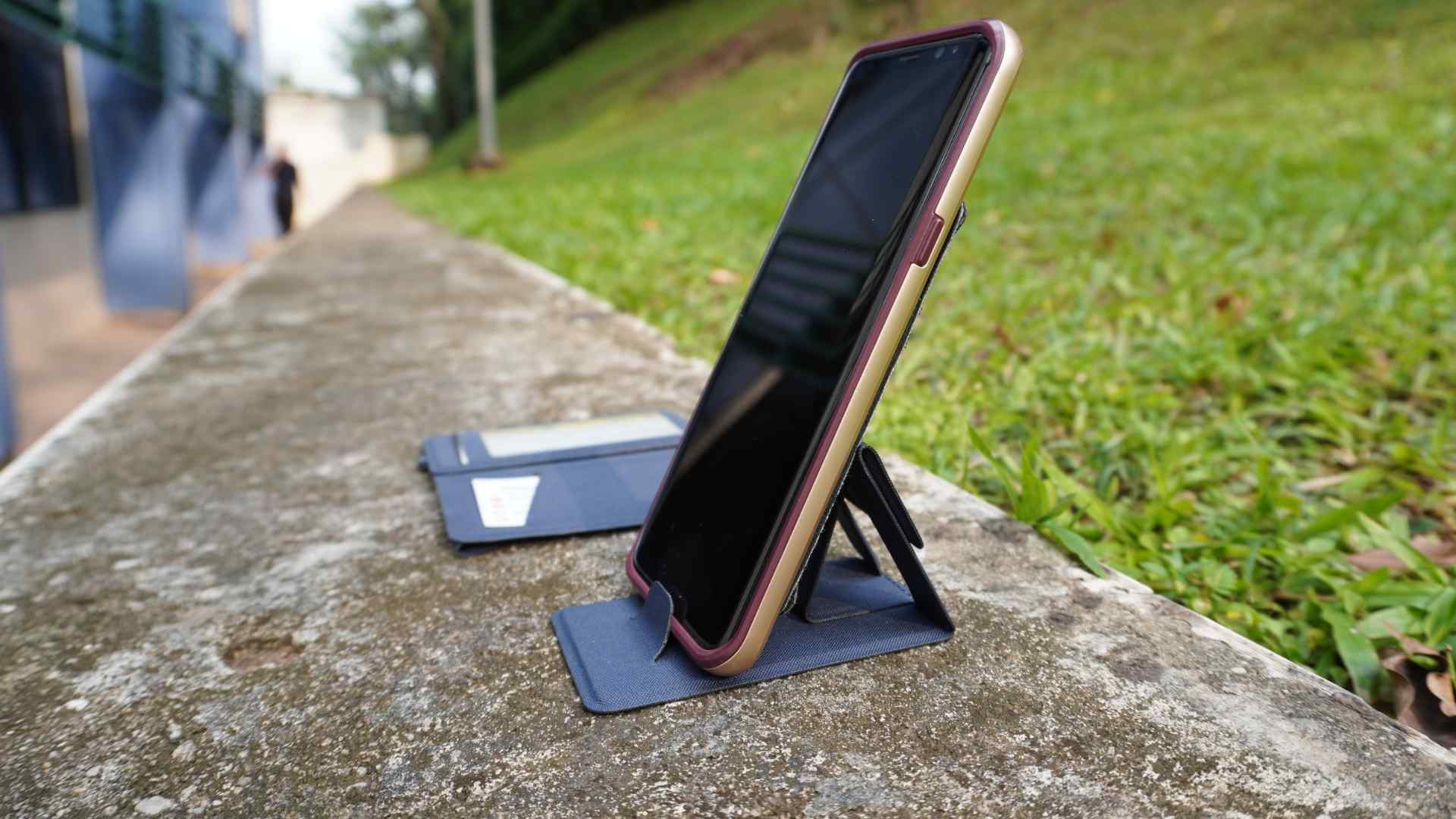 FoldMag Card Holder 2