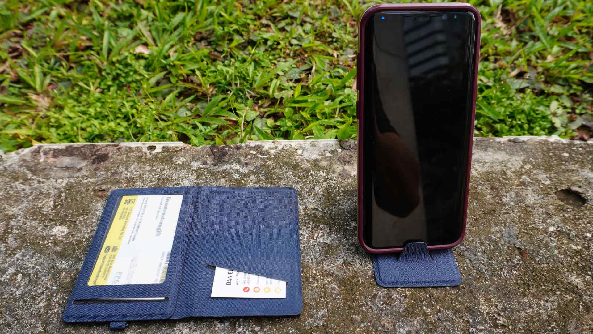 FoldMag Card Holder 4