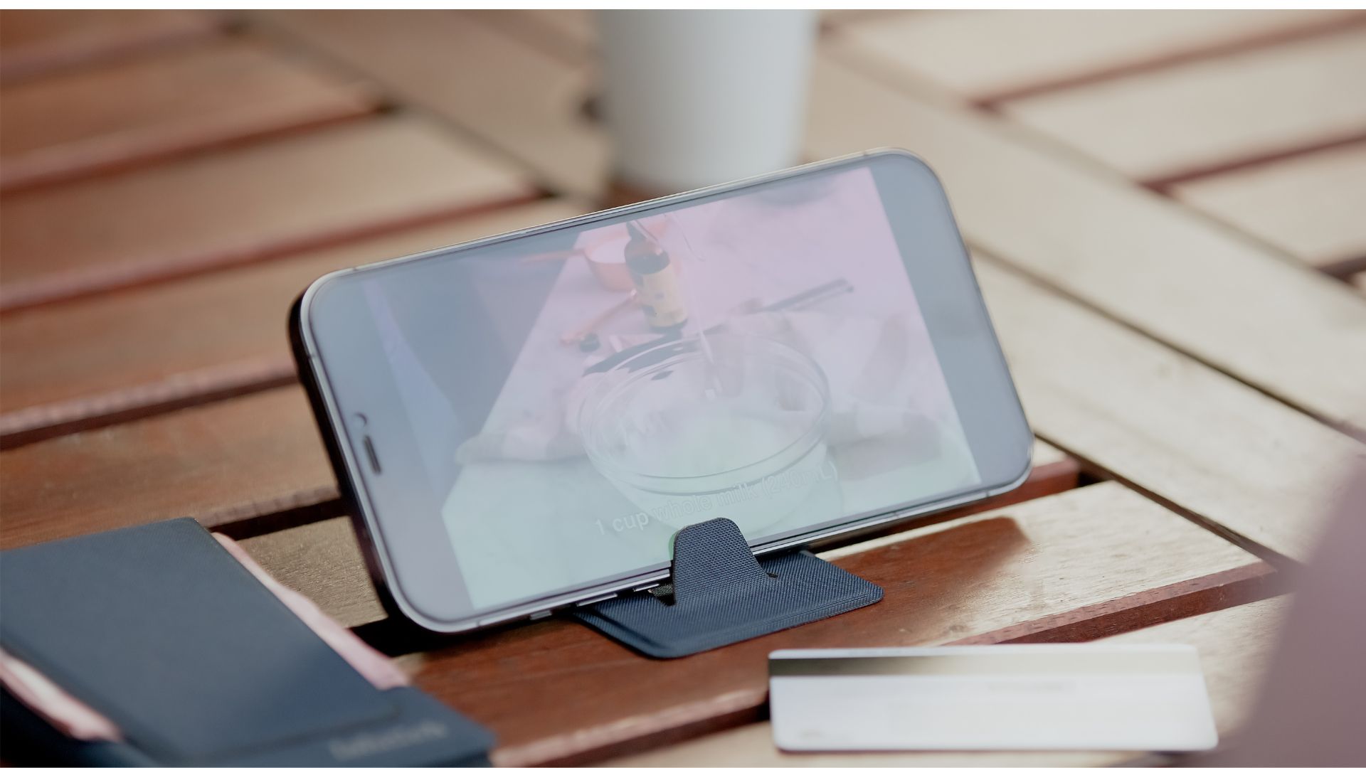 foldable card holder phone stand 4