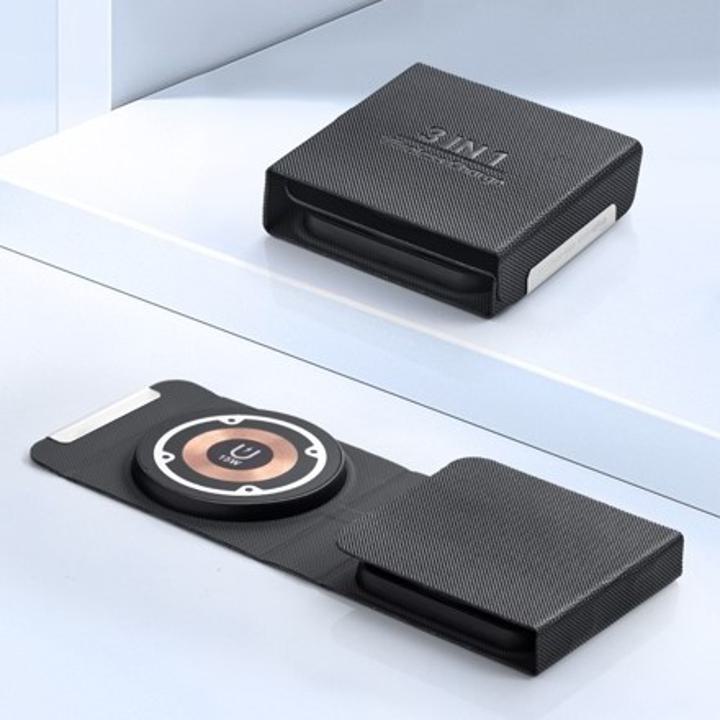 Smart Fold 3 in 1 Wireless Charger Smart fold 3 in 1 Wireless charger 3