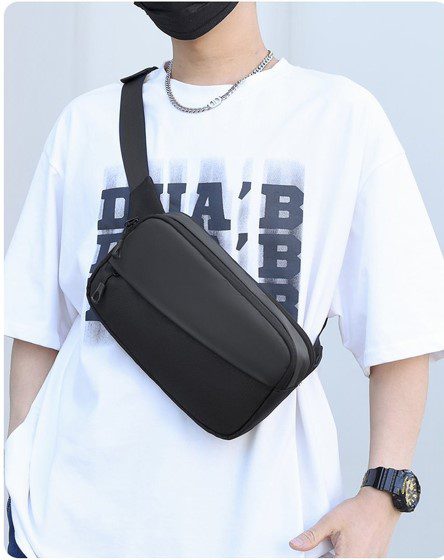 Lightweight Sling Waist Pouch 9