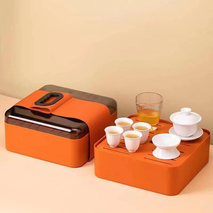 On the Go Carrier Tea Set 1