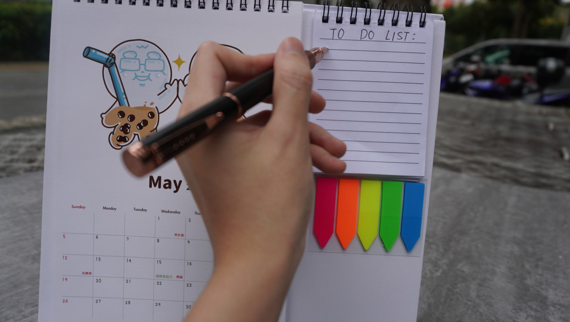 Standee Desktop calendar with Strips 6