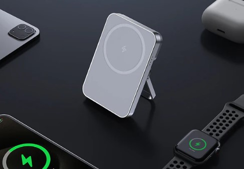Dual Aluminum 50000mah Wireless Charger 6