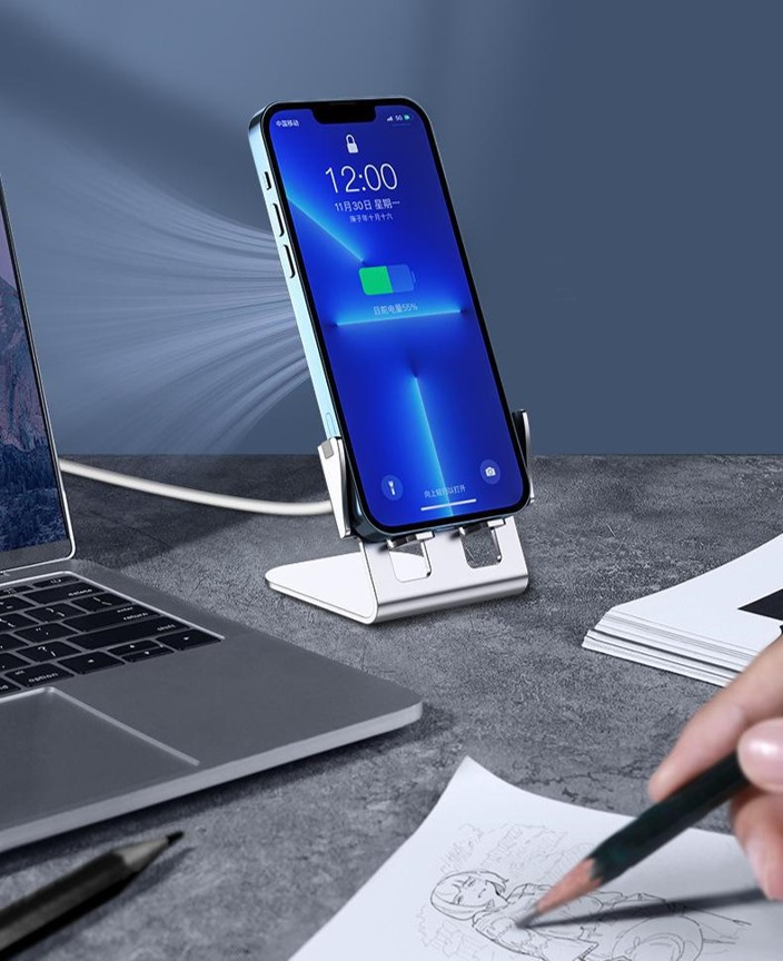 Aluminium Phone Wireless Charger Stand 5
