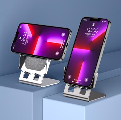 Aluminium Phone Wireless Charger Stand 8