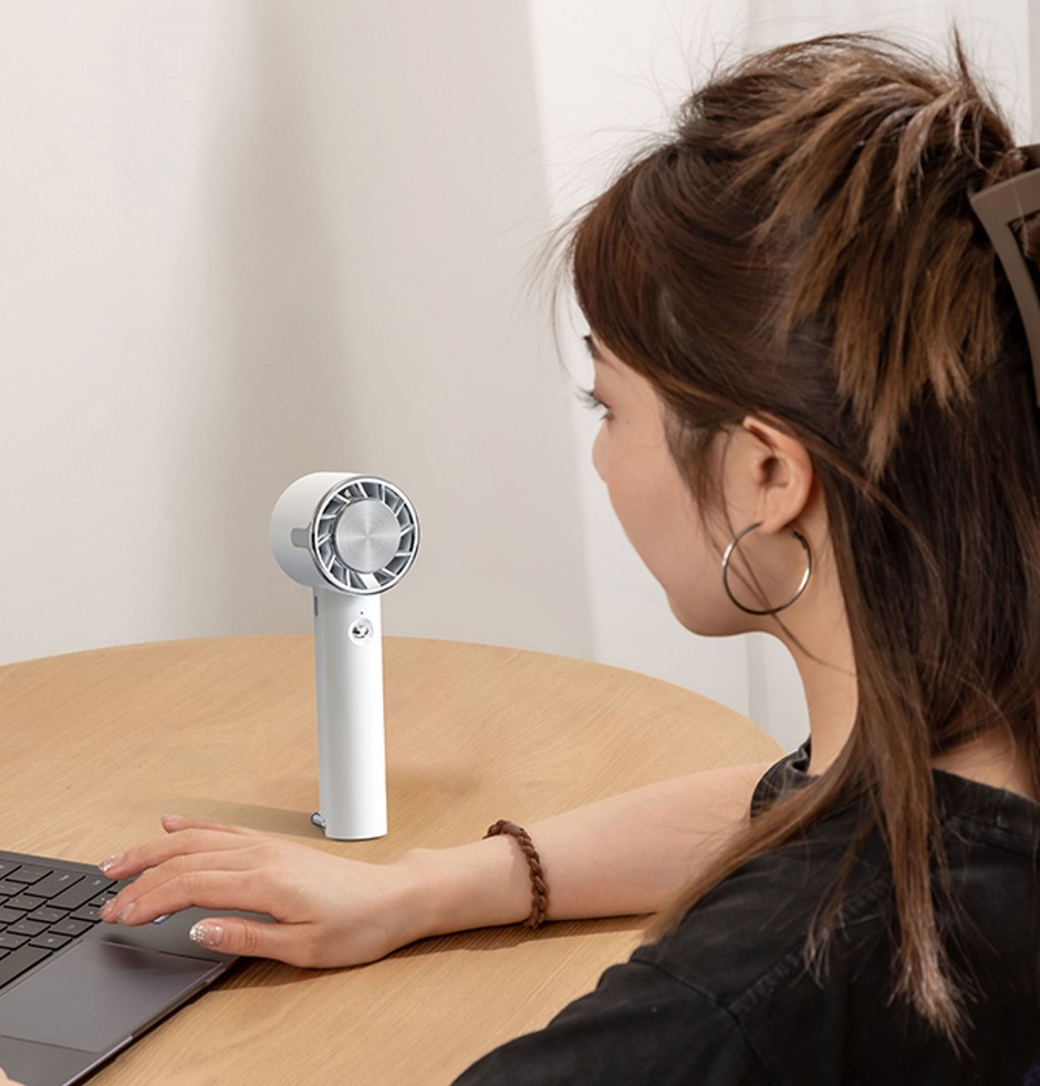 ARCTICO Pocket Icy Chill Fan - Image 2