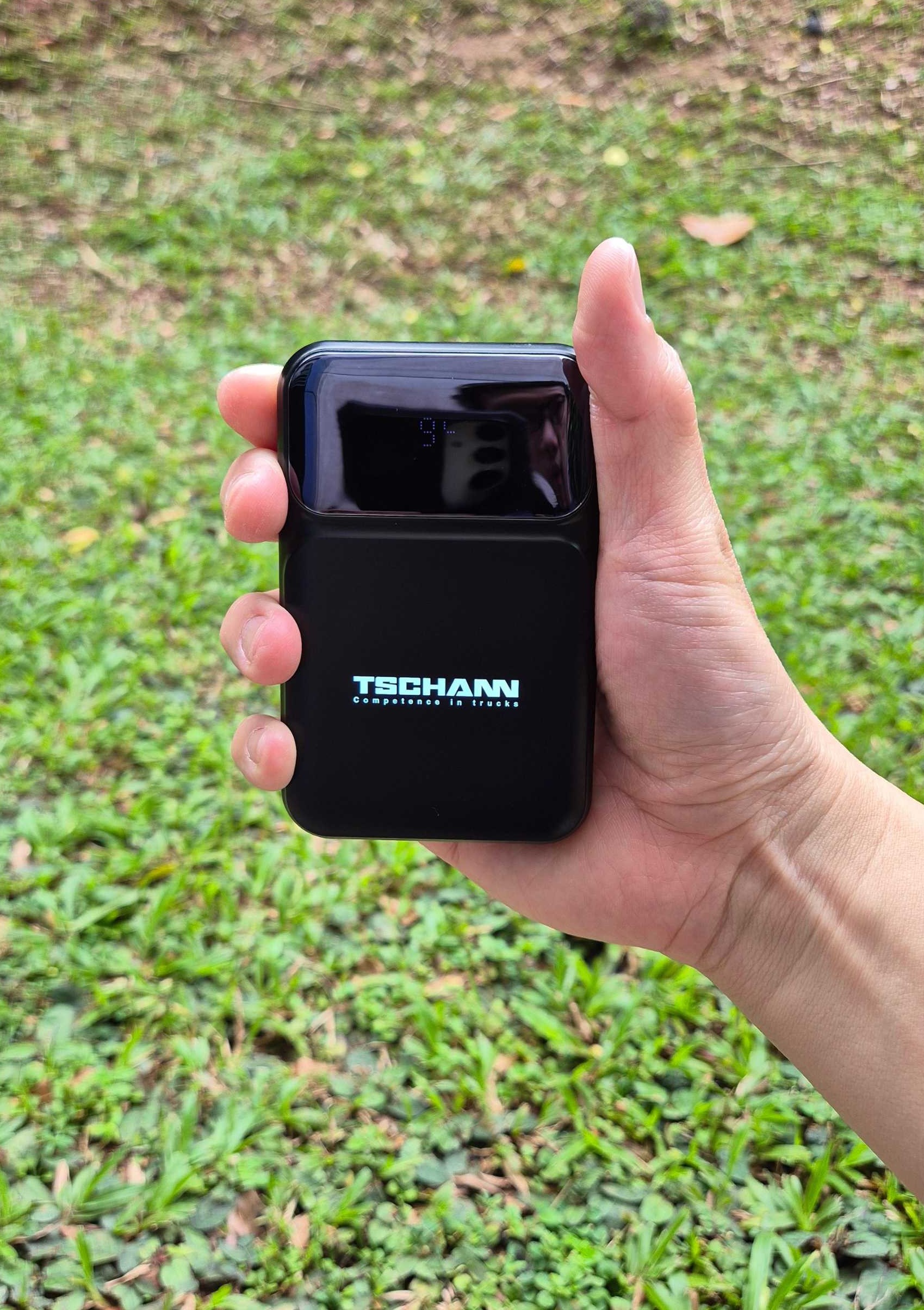 Dash Logo In Built Cable Powerbank - Image 18