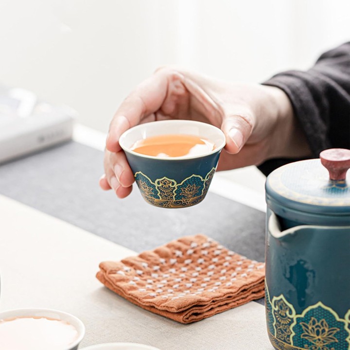 Premium Porcelain Tea Set in Leather Case - Image 11