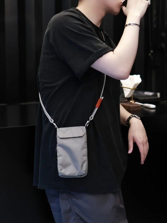 Urban Sling Phone Bag - Image 4